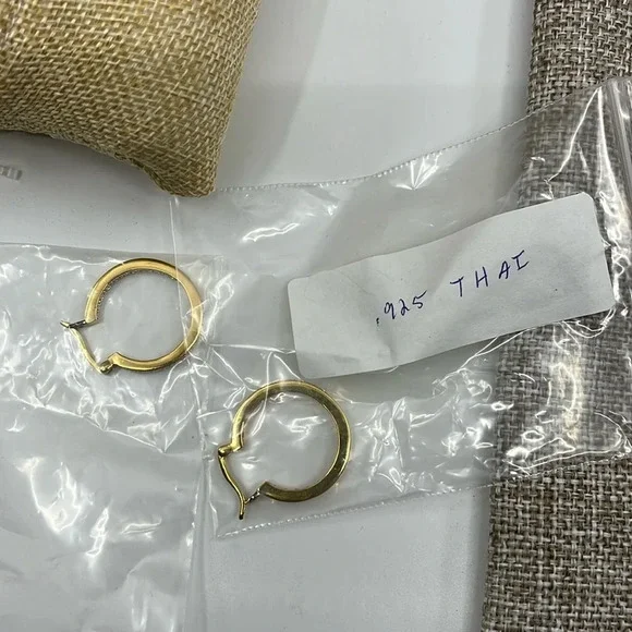 ✨ Vintage Thai .925 Sterling Silver Gold Overlay Hoop Earrings - Picture 4 of 15